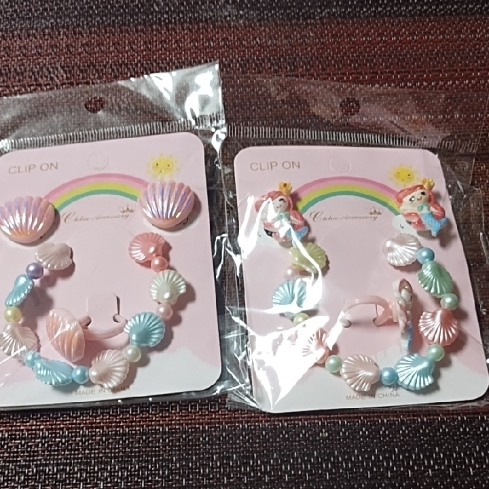 No Boundaries Kids Mermaid Clip-On Jewelry Set - Pastel Colors
